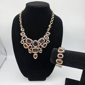 White House Black Market Womens Statement Bib Gold Tone Red Jewelry Set 22"